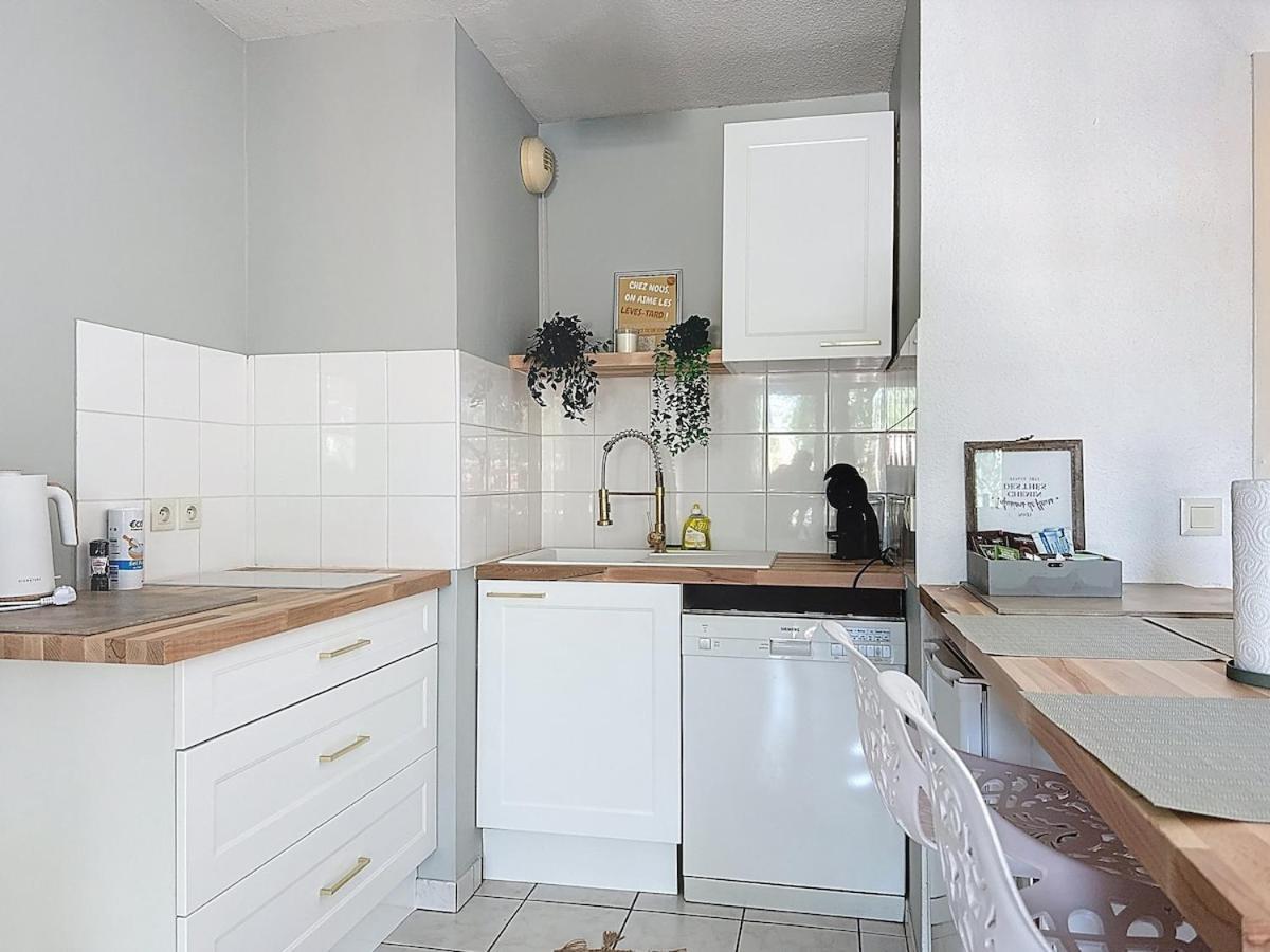 Sejour Cosy - Lit 180X200 - Wifi - Parking Apartment Clermont-Ferrand Bagian luar foto